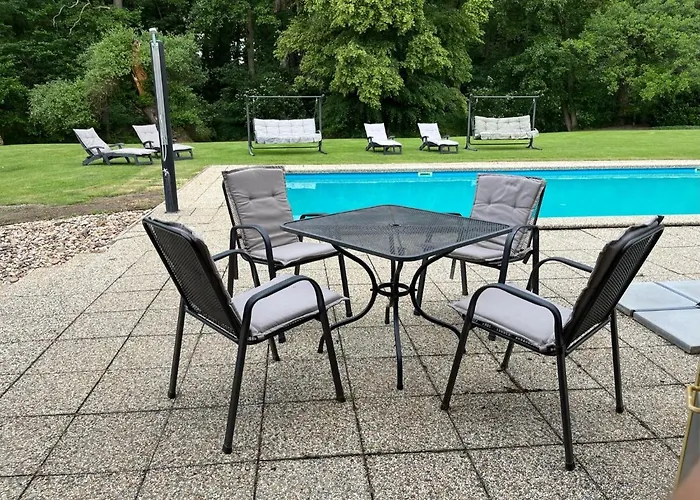 Villa VILA ARCA, bazén, tenis Břeclav - vstup do Lednicko-valtického areálu UNESCO *